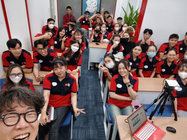 Du học Hiast liên kết trường Đại học Daegu Catholic Hàn Quốc 28.3.2024