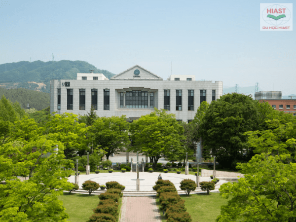 Học phí Đại Học Konkuk