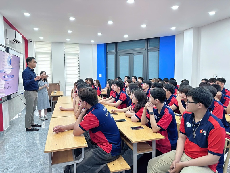 Trường Đại Học Dongshin Gặp Gỡ Học Viên Hiast 24.3.2025