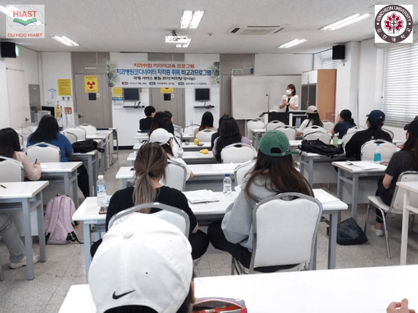 Trường Gimcheon Top máy