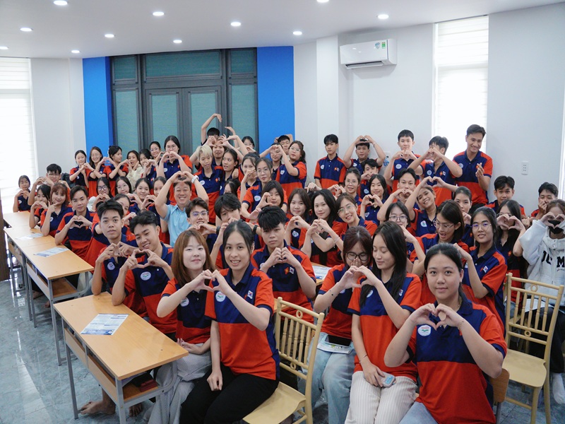 Đại học Gyeonggi giao lưu Học viên Hiast tháng 7.2025