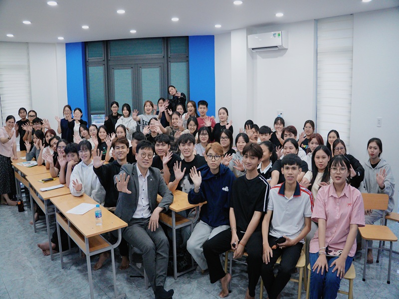 Đại học Yeungnam đến gặp học viên du học hiast tháng 8.2025