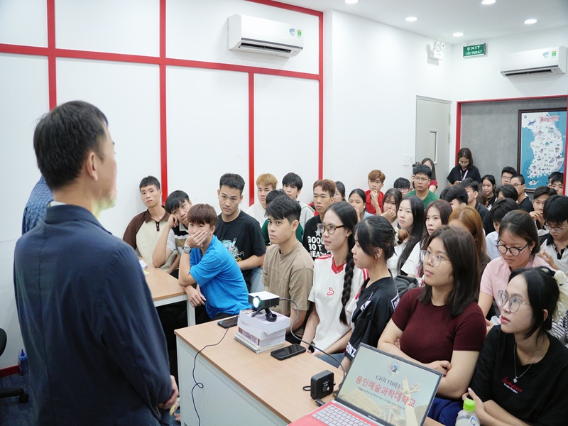 Trường Khoa học Nghệ thuật Yongin Gặp Gỡ học viên Hiast tháng 8.2025