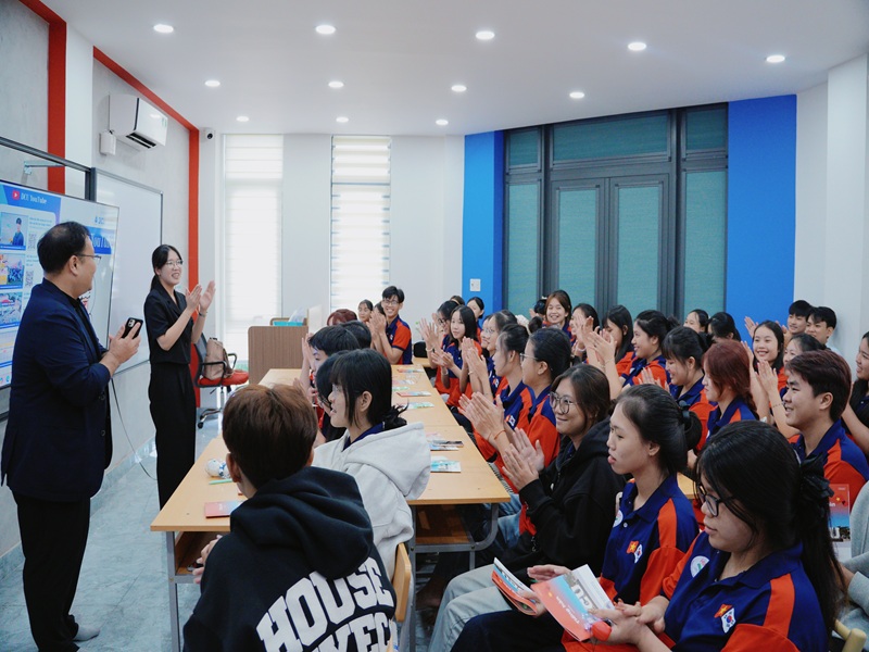 Trường Đại học Daegu Catholic đến thăm Du học Hiast tháng 8/2025