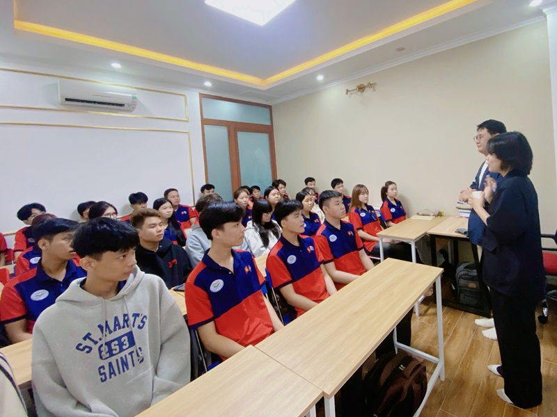 Trường Đại học Sunmoon đến thăm Du học Hiast Cần Thơ tháng 8/2025