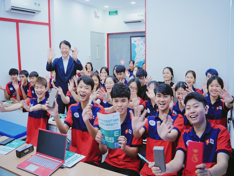 Đại học Pyeongtaek đến thăm Du học Hiast tháng 9/2025