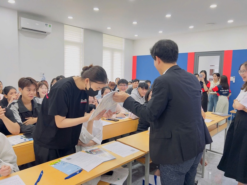 Đại Học Daegu Catholic Gặp Gỡ Học viên du học Hiast tháng 11/2025