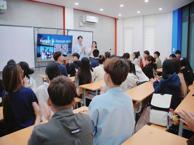 Trường Đại Học Hannam giao lưu Học viên Du Học Hiast tháng 11/2025