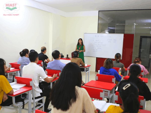 học tiếng hàn trung tâm tphcm